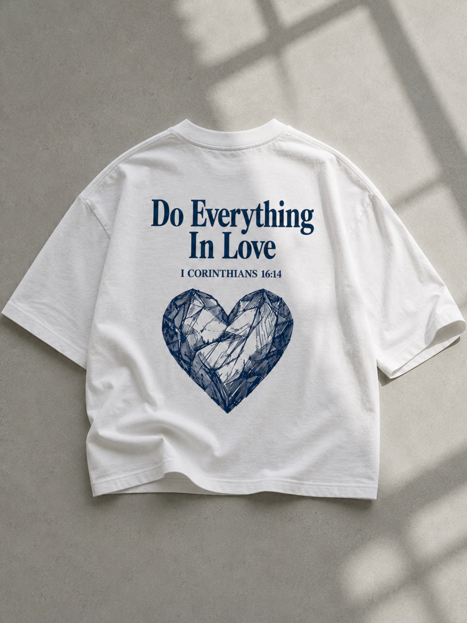 EVERYTHING IN LOVE - T-SHIRT - UNISEX